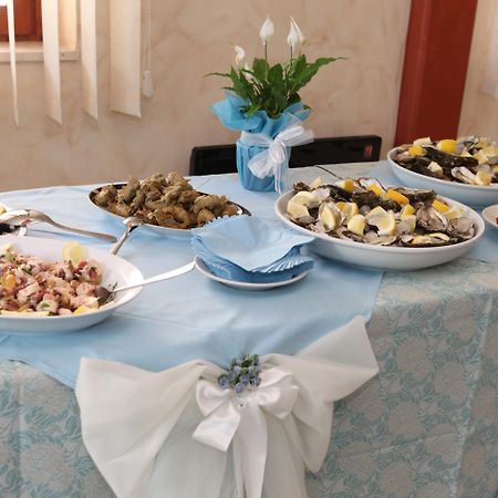 ויבו ואלנטיה מרינה Hotel Barbieri מראה חיצוני תמונה