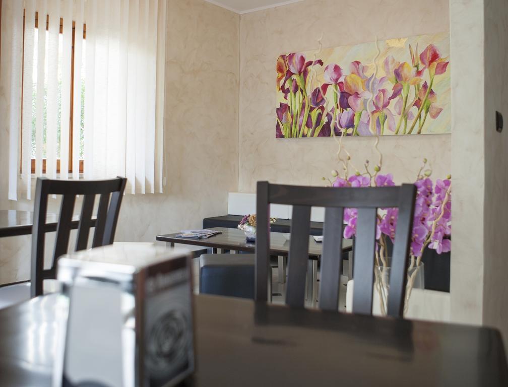 ויבו ואלנטיה מרינה Hotel Barbieri מראה חיצוני תמונה
